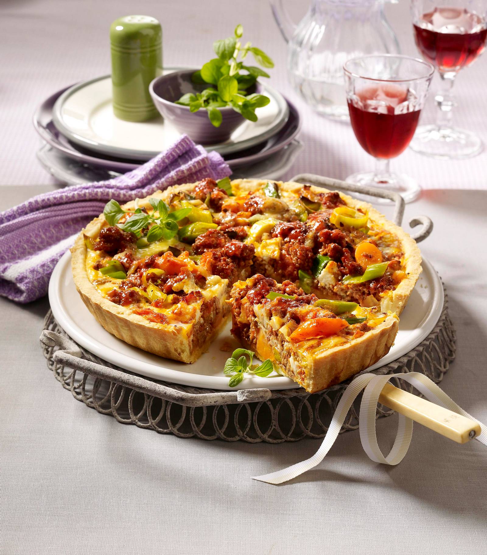 Hack-Tarte Bolognese-Art Rezept | LECKER