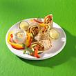 Hack-Zucchini-Wrap mit Currydip Rezept - Foto: House of Food / Bauer Food Experts KG