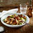 Hackbällchen auf Pilzragout mit Sellerie-Kartoffelpüree Rezept - Foto: Fucke, Johannes