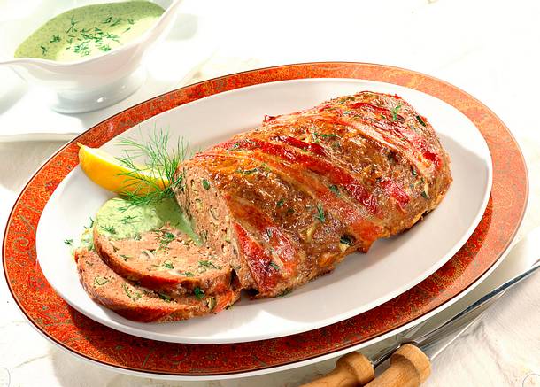 Hackbraten mit Gurke und Champignons in Dill-Sahne-Soße Rezept