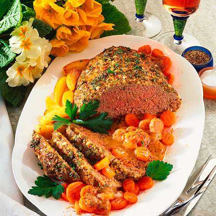 Hackbraten mit Möhrengemüse Rezept Hackbraten mit Möhrengemüse Rezept