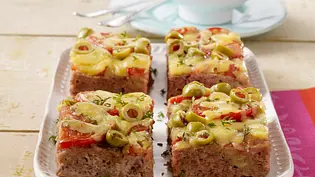 Hackbraten vom Blech Rezept - Foto: LECKER @ Bauer Media Group Hackbraten vom Blech Rezept - Foto: LECKER @ Bauer Media Group