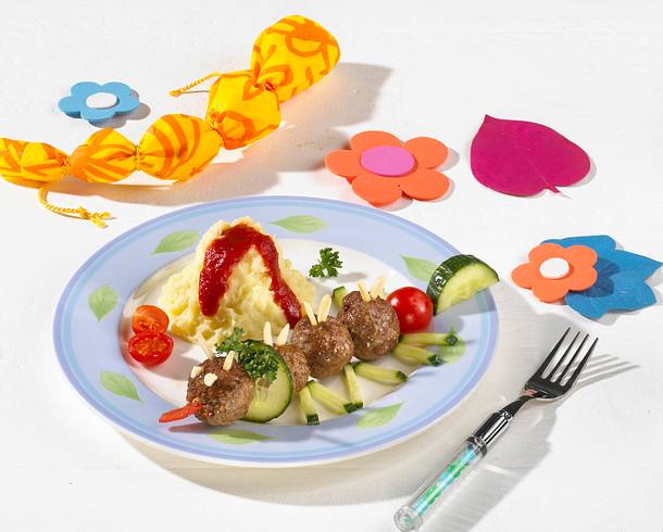 Hackfleisch-Raupe Rezept Hackfleisch-Raupe Rezept