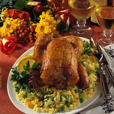 Hähnchen auf buntem Reisgemüse Rezept Hähnchen auf buntem Reisgemüse Rezept
