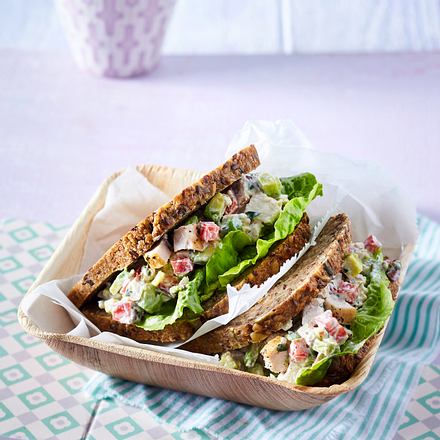 Hähnchen-Avocado-Brot Rezept Hähnchen-Avocado-Brot Rezept