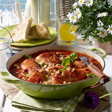 Hähnchen in Tomatensoße Rezept Hähnchen in Tomatensoße Rezept