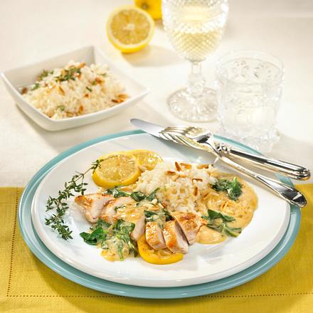 Hähnchen in Zitronen-Spinat-Soße Rezept Hähnchen in Zitronen-Spinat-Soße Rezept