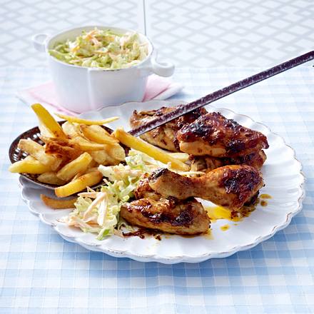 Hähnchen mit Spareribs-Marinade und Cole Slaw Rezept Hähnchen mit Spareribs-Marinade und Cole Slaw Rezept