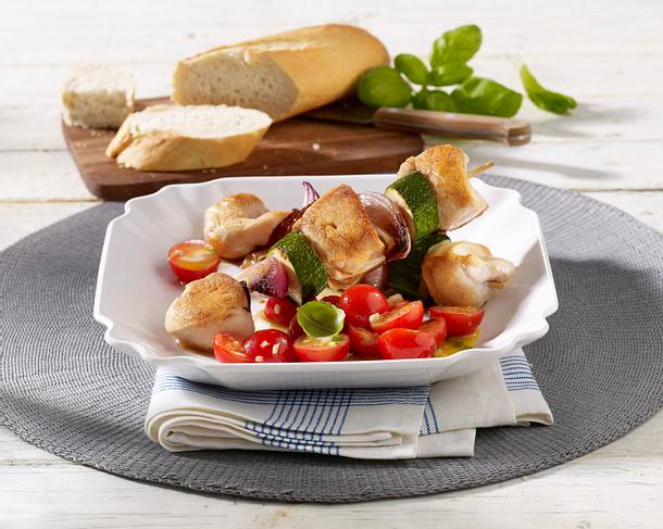 Hähnchen-Schaschlik mit Tomatensalat Rezept