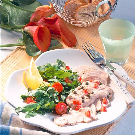 Hähnchenbrust mit Thunfischsoße Rezept Hähnchenbrust mit Thunfischsoße Rezept