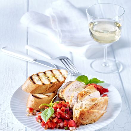 Hähnchenfilet mit Erdbeersalsa Rezept Hähnchenfilet mit Erdbeersalsa Rezept