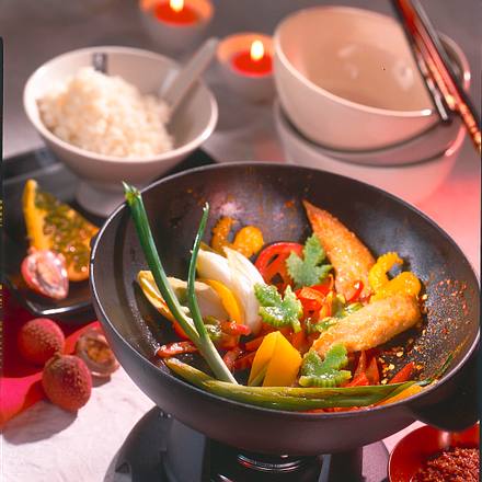 Hähnchenfilet mit Mango aus dem Wok Rezept Hähnchenfilet mit Mango aus dem Wok Rezept