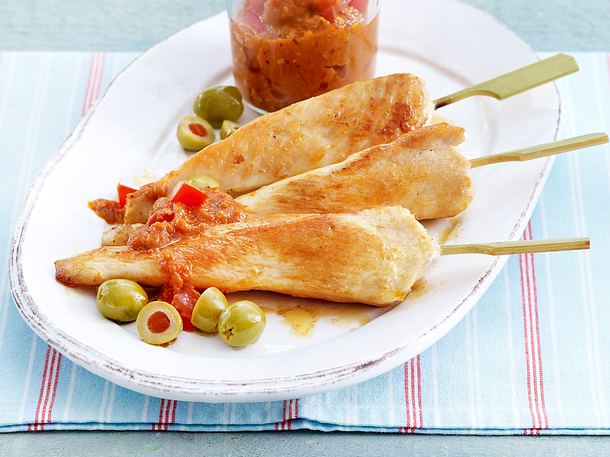 Hähnchenfilet-Spieße mit Tomaten-Pesto Rezept
