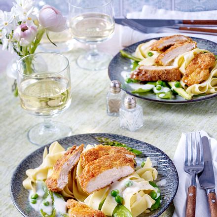 Hähnchenfilet zu Frühlingsnudeln Rezept Hähnchenfilet zu Frühlingsnudeln Rezept