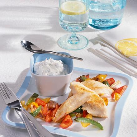 Hähnchenfilet zu Paprikagemüse (Diabetiker) Rezept Hähnchenfilet zu Paprikagemüse (Diabetiker) Rezept
