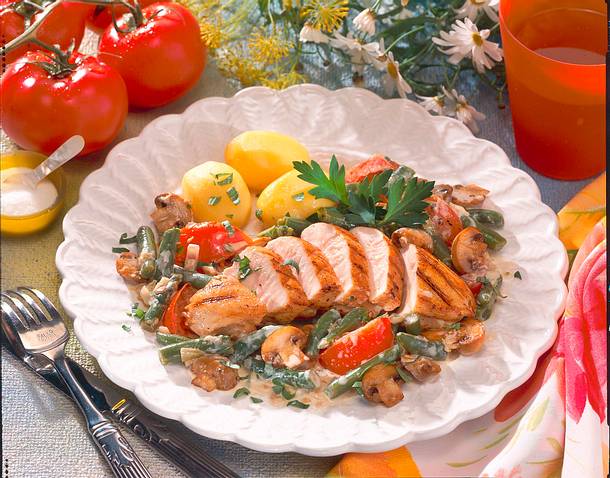Hähnchenfilets mit Bohnengemüse Rezept Hähnchenfilets mit Bohnengemüse Rezept