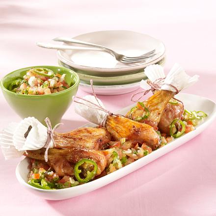 Hähnchenkeulen mit Salsa und Reis-Ananas-Salat Rezept