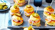 Fingerfood-Ideen: Häppchenweise Cheddar-Scones