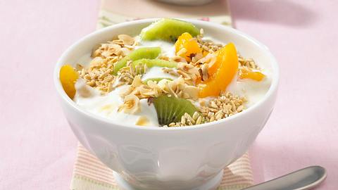 Hafermüsli mit Obst (Diät) Rezept - Foto: House of Food / Bauer Food Experts KG