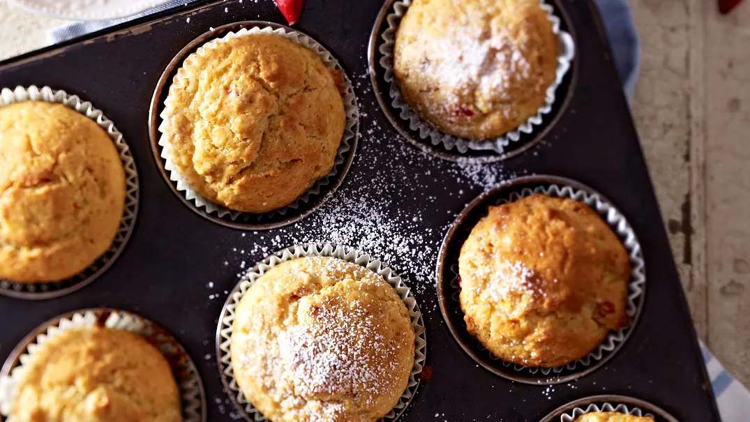 Hagebutten-Muffins Rezept - Foto: LECKER @ Bauer Media Group