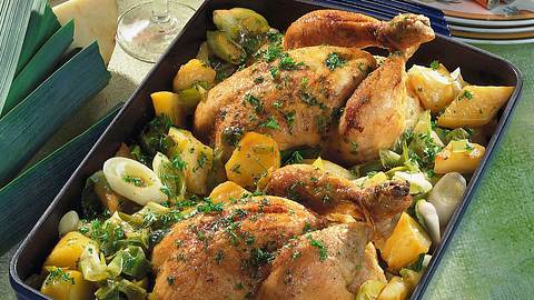 Hähnchen auf geschmortem Herbst-Gemüse Rezept - Foto: Först, Thomas