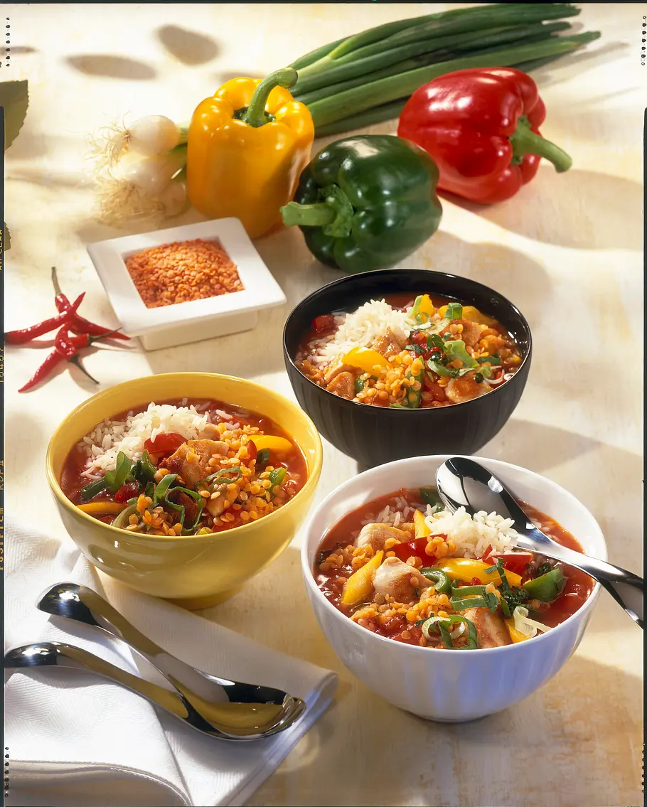 Hähnchen-Chili mit roten Linsen Rezept Hähnchen-Chili mit roten Linsen Rezept