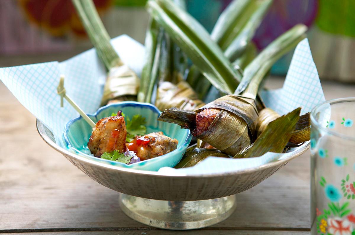 Hähnchen in Pandanblättern (Gai Hor Bai Toey) Rezept