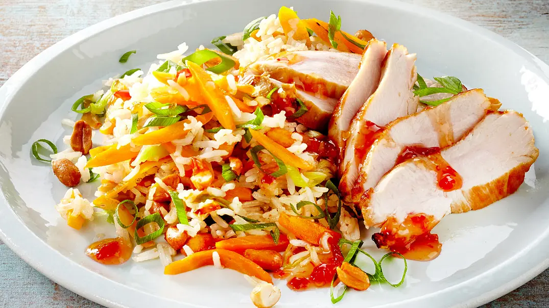 Hähnchen mit Express-Bratreis Rezept - Foto: LECKER @ Bauer Media Group Hähnchen mit Express-Bratreis Rezept - Foto: LECKER @ Bauer Media Group