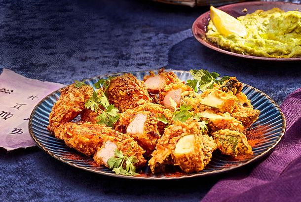 Hähnchen- und Zucchini-Happen mit Tortilla-Aszendent Rezept