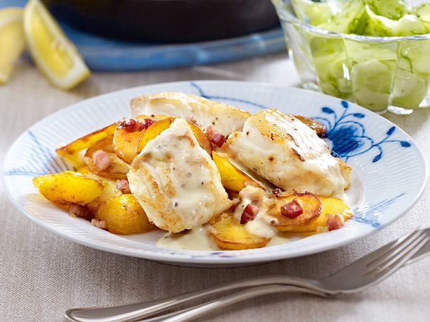 Hamburger Pannfisch mit Bratkartoffeln Rezept Hamburger Pannfisch mit Bratkartoffeln Rezept