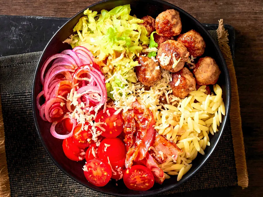 Happy mit jedem Happen-Bowl Rezept Happy mit jedem Happen-Bowl Rezept