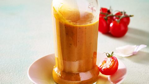 Harissa-Dressing Rezept - Foto: House of Food / Bauer Food Experts KG