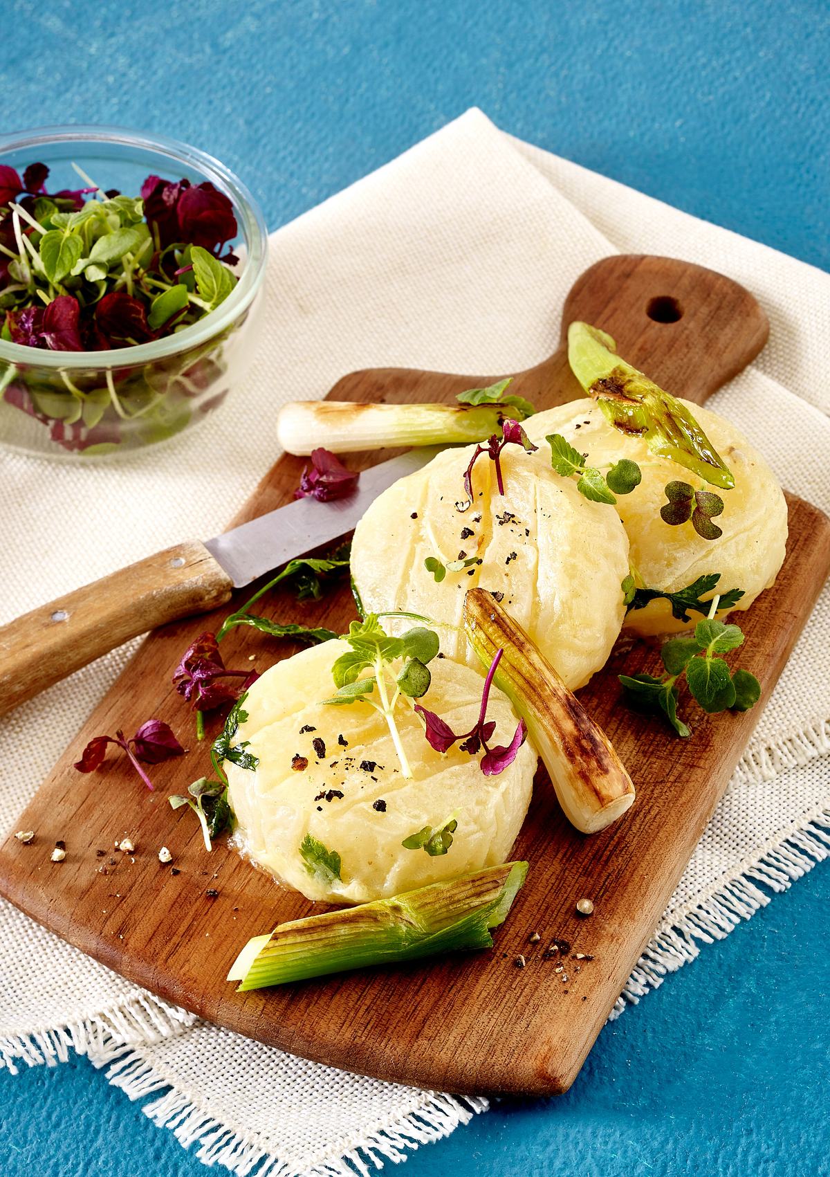 Harzer Käse mit gebratenen Lauchzwiebel Rezept