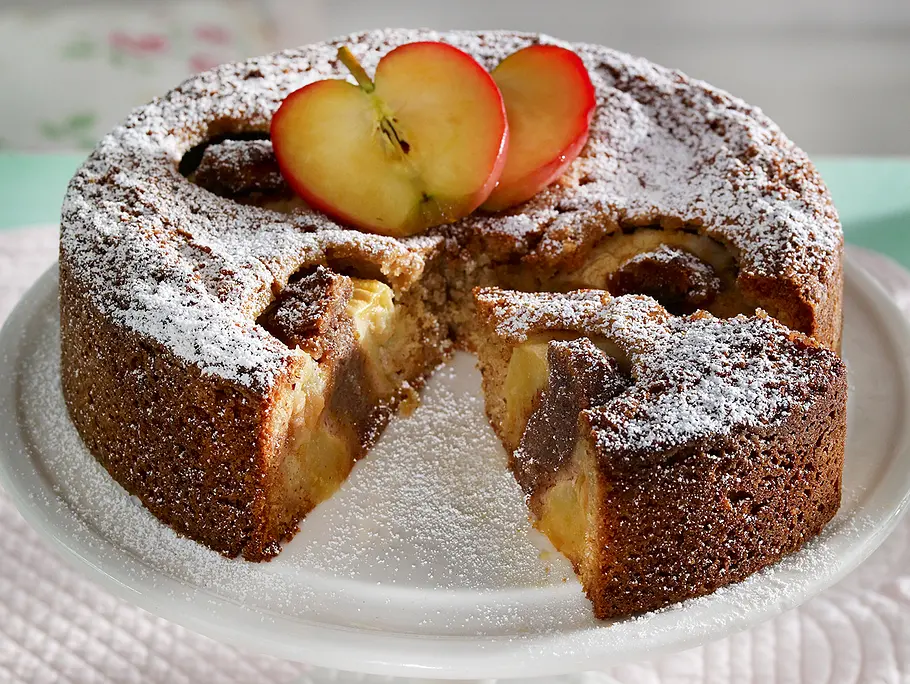 Haselnuss-Bratapfelkuchen Rezept Haselnuss-Bratapfelkuchen Rezept