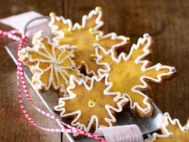 Haselnuss-Schneeflocken mit Ahornsirup Rezept Haselnuss-Schneeflocken mit Ahornsirup Rezept