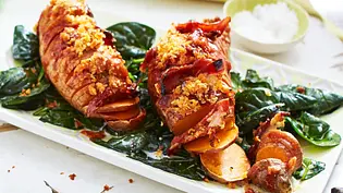 Hasselback-Süßkartoffeln Rezept - Foto: LECKER @ Bauer Media Group Hasselback-Süßkartoffeln Rezept - Foto: LECKER @ Bauer Media Group