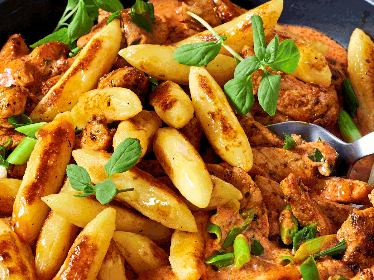 Blitzschnelle Haifisch-Pfanne mit Schupfnudeln und Gyros Rezept