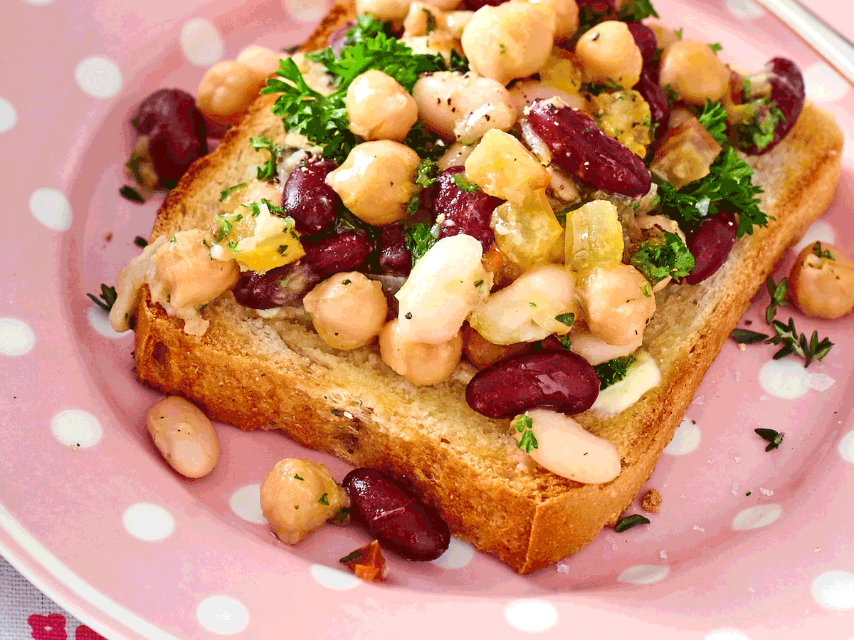 Bruschetta ai Legumi Rezept