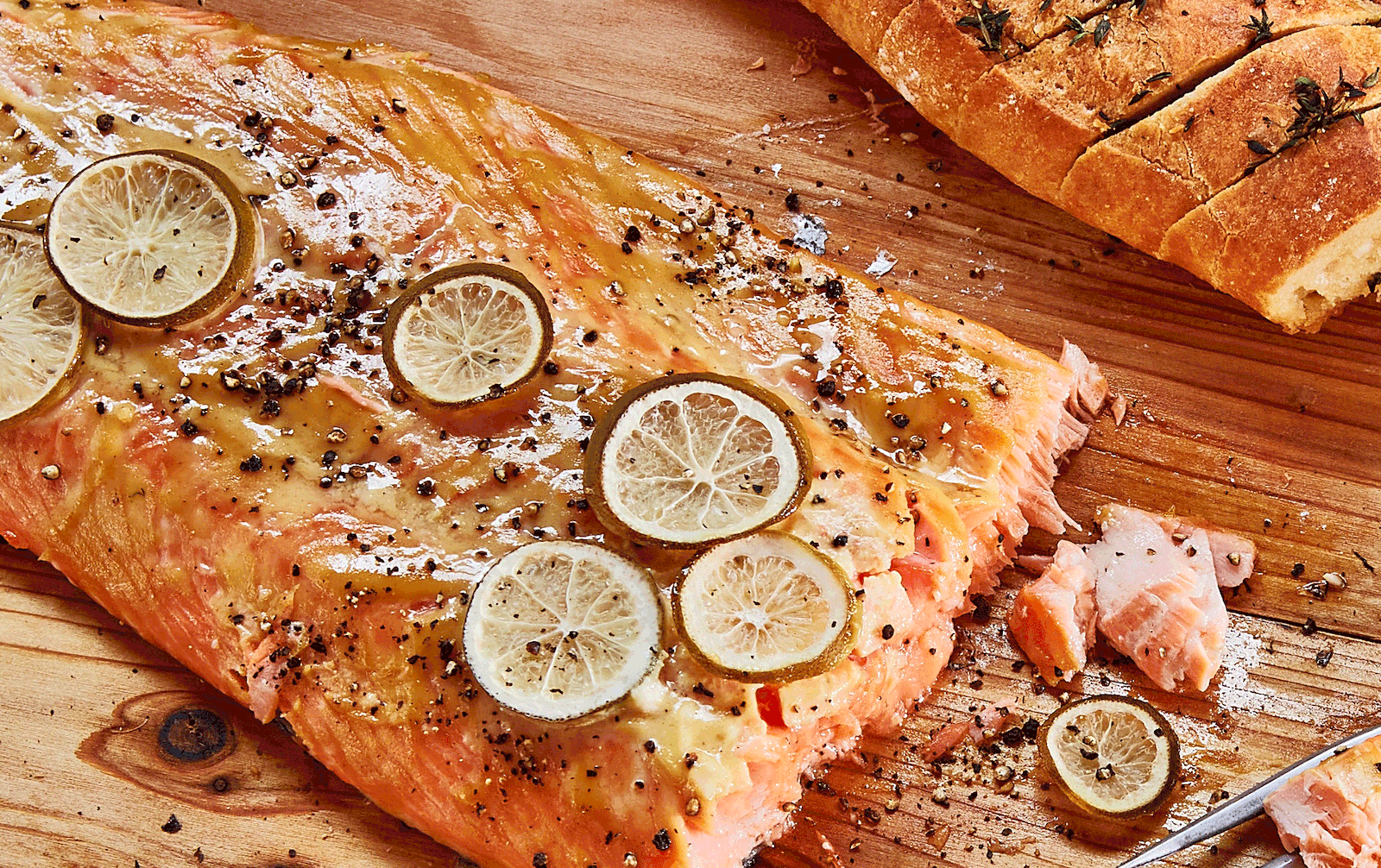 Honig-Lachs, gegrillt auf Zedernholz Rezept | LECKER