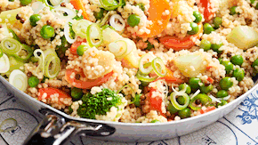 Couscous-Pfanne Rezept - Foto: LECKER @ Bauer Media Group Couscous-Pfanne Rezept - Foto: LECKER @ Bauer Media Group