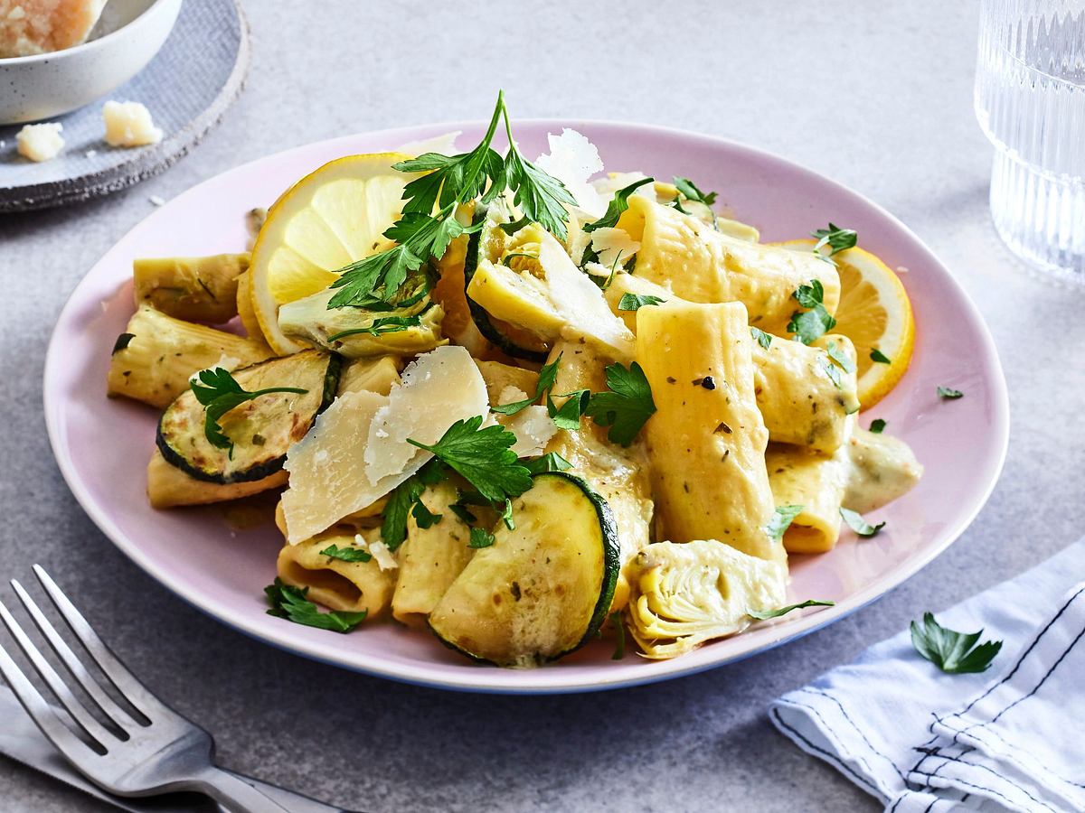 Veggie-Pasta  mit Pestorahm Rezept