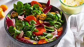 Regenbogen-Salat mit Kumquats Rezept - Foto: LECKER @ Bauer Media Group