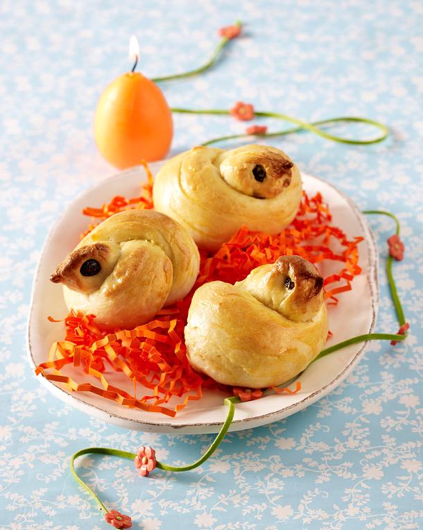 Hefeteig-Küken Rezept Hefeteig-Küken Rezept