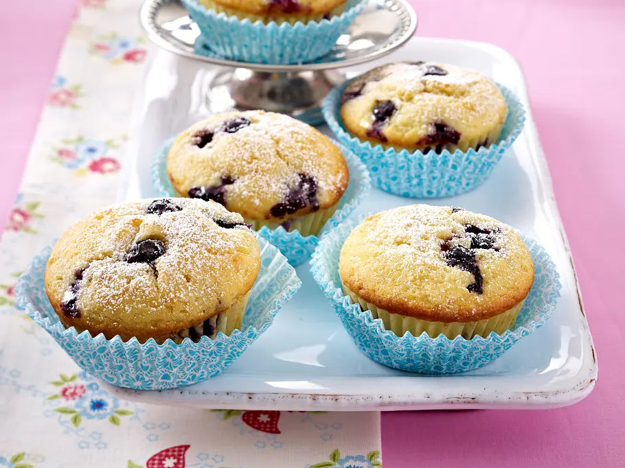 Heidelbeer-Buttermilch-Muffins Rezept Heidelbeer-Buttermilch-Muffins Rezept