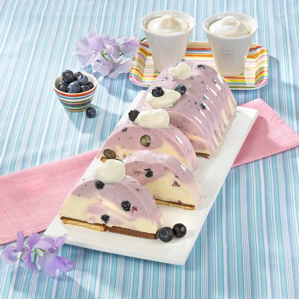Heidelbeer-Joghurt-Rehrücken Rezept Heidelbeer-Joghurt-Rehrücken Rezept