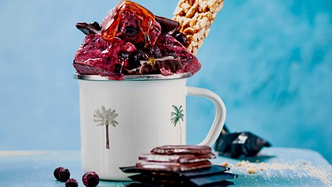 Heidelbeerbecher „After Eight” Rezept - Foto: House of Food / Bauer Food Experts KG