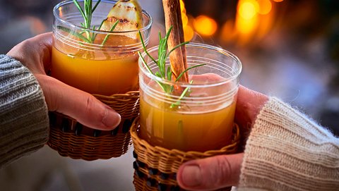 Heiße Birne mit Gin Rezept - Foto: House of Food / Bauer Food Experts KG