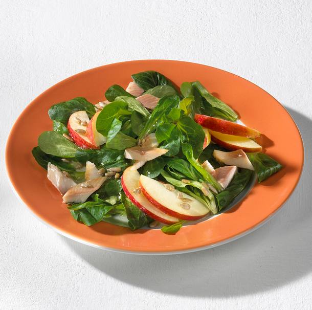 Herbstsalat mit Forelle Rezept