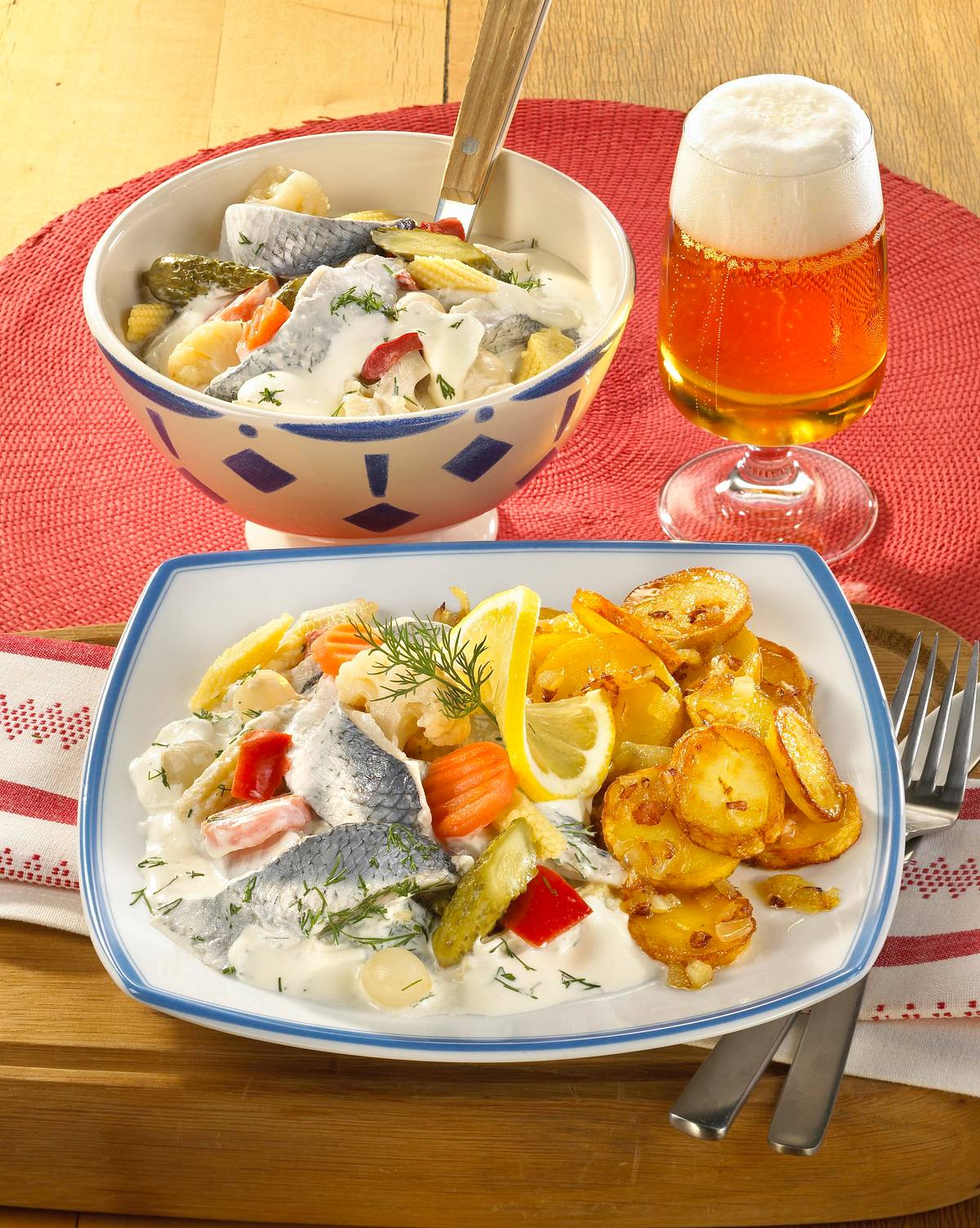 Hering in Sahnestipp mit Bratkartoffeln Rezept