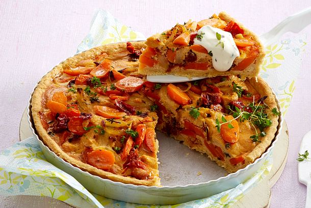 Herzhafte Möhrenquiche mit Tofucreme Rezept Herzhafte Möhrenquiche mit Tofucreme Rezept